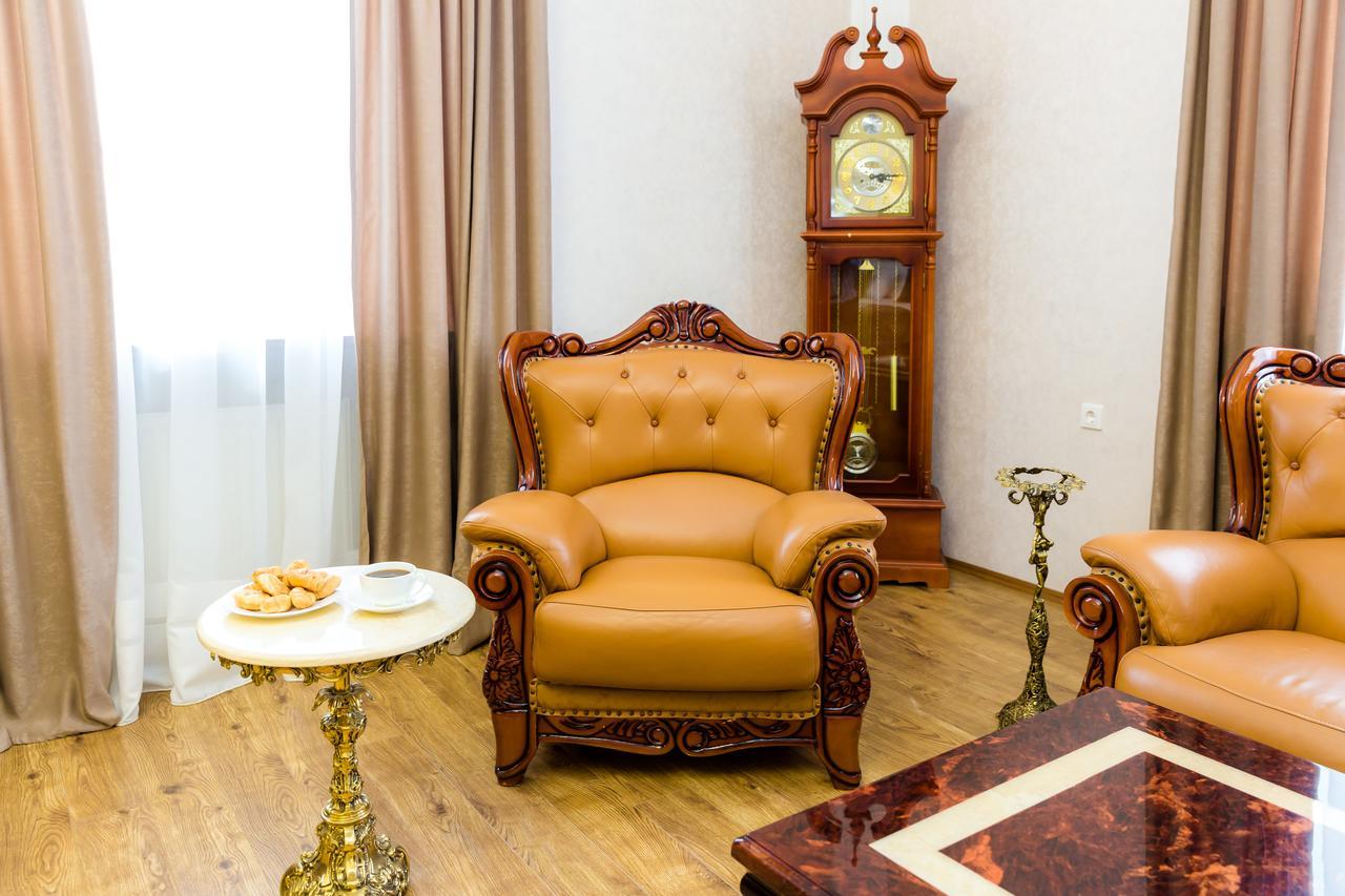 فندق إيليا بالاس تبليسي المظهر الخارجي الصورة